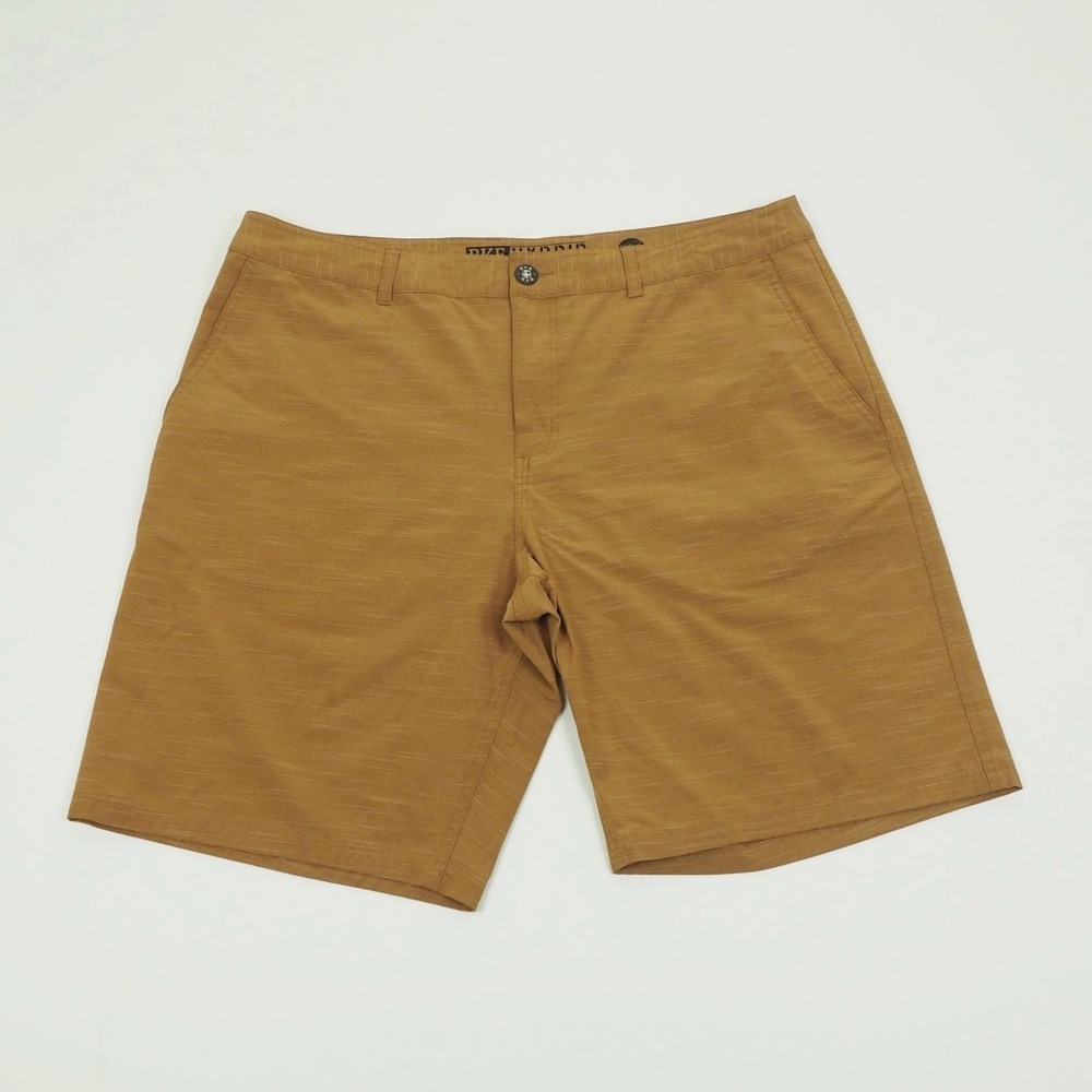 BKE Buckle Markus Hybrid Walkshort Shorts Mens 36 Khaki Brown Athletic Fit Tech
